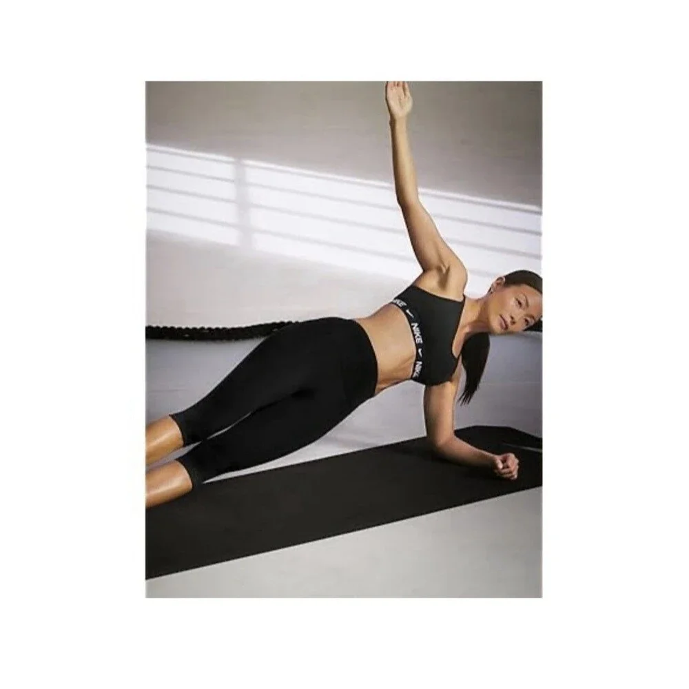 NWT Nike Women (M) One High-Waisted Capri Leggings Med Black
